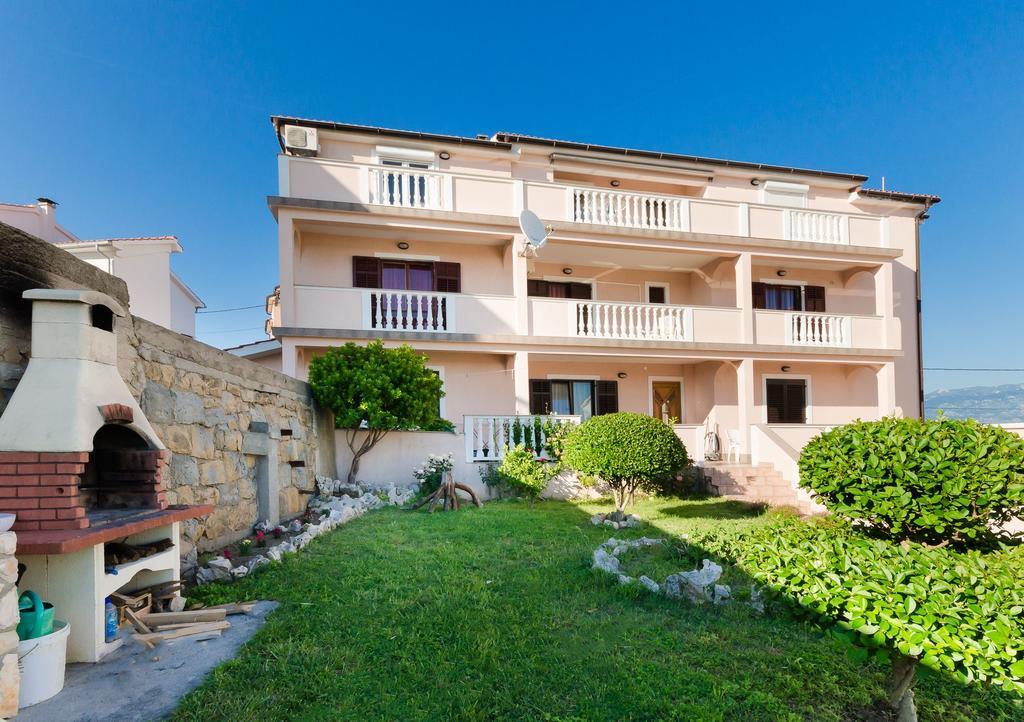 Apartments Dragan Lopar Εξωτερικό φωτογραφία